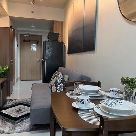 Shore 3 Residences, Tower 1 Mall Of Asia Complex, Pasay City, Metro Mania Манила Екстериор снимка